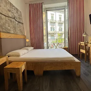 Aquarooms Bed & Breakfast